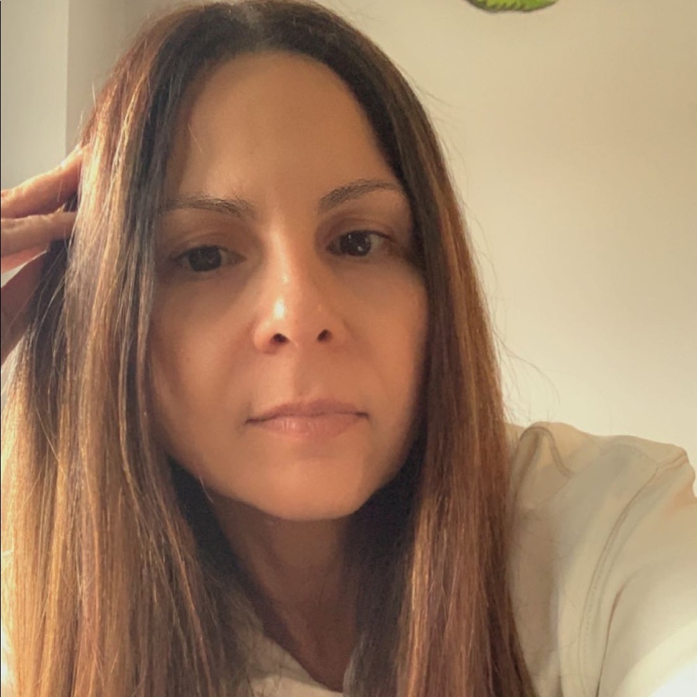 Meet your Posher, Gina